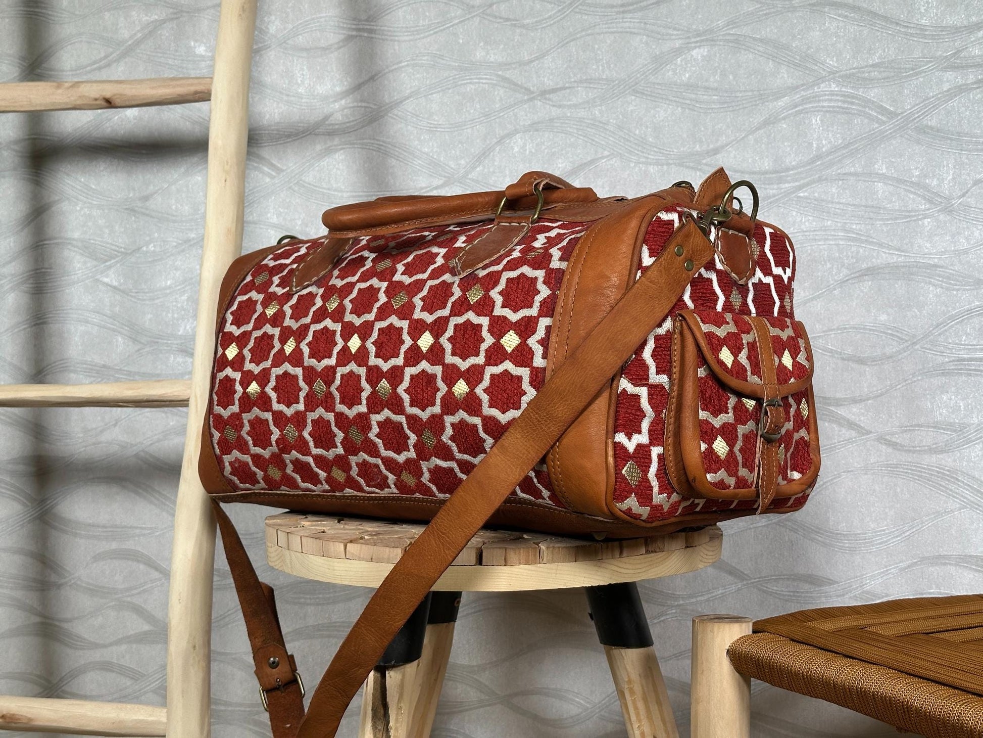 Handmade Moroccan Leather Carpet Bag – Kilim Weekender Travel Duffel, Boho Hippie Chic Extra Large Rug Bag for Women